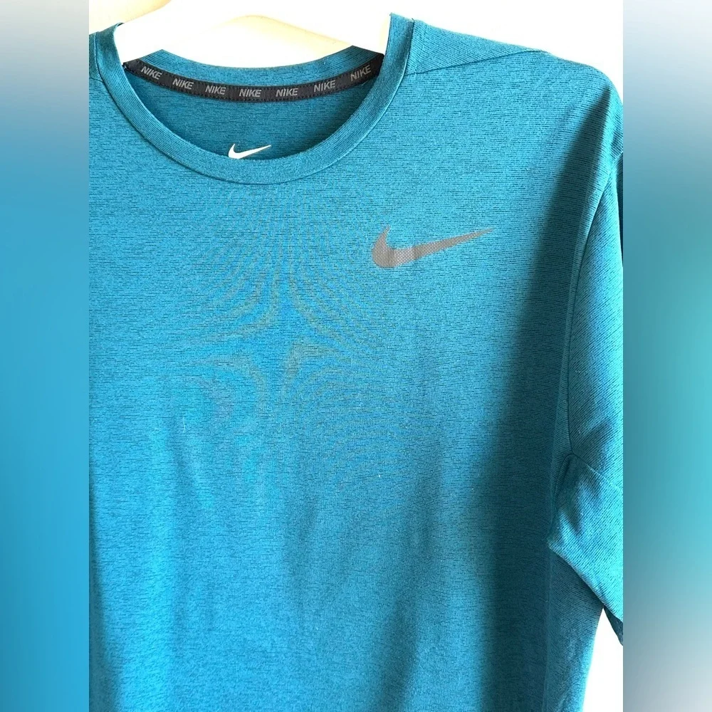 Nike Men's Teal Blue/Green Dri-FIT Athletic Short Sleeve Active Tee Sz L